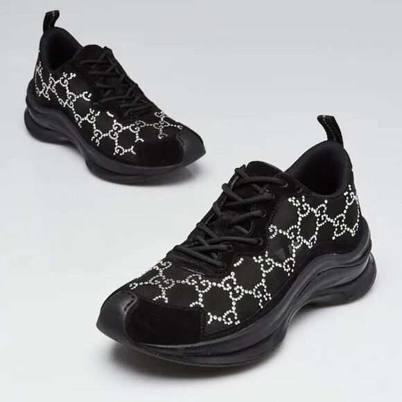 Brand new with box & dustbag GUCCI
GG Crystal Mesh Runner Sneakers Womens size 5 - Picture 1 of 16
